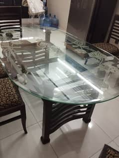 dinning table available for sale