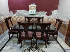 pure wood dinning table made from chinyot