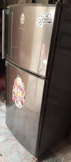 Dawlance Refrigerator & gezar 35 gelon