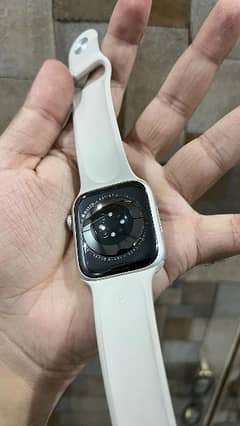 Apple watch series 8 45mm 100% health