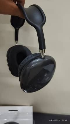 P9 wireless headphones new pc stock available