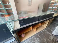 mobile shop counters for sale in good condition 9/10 argent sale