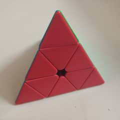 Pyramid cube