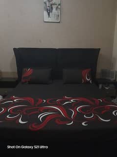Double Bed Set With 2 Side Tables And Dressing Price is negotiable