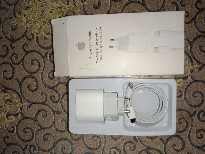 iphone 12 pro max orignal charger 1