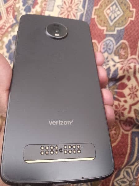 Motorola Z4 Mobile 4GB RAM 128GB rom 2