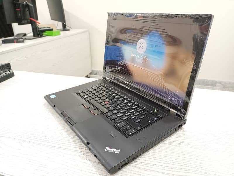 Lenovo Thinkpad W530 core i7 3rd gen quadcore (i7-3820QM) 2gb Nvidia 10