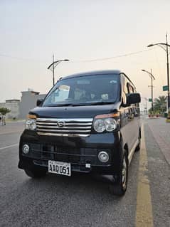 Daihatsu Atrai Wagon 2012