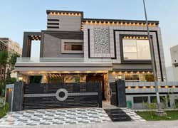 10 marla Brand new House for Rent in Ghaznavi Block Bahria town Lahore