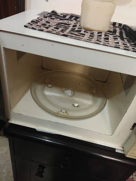 gold star microwave oven 2