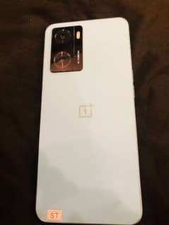 One plus n20se
10/10 condnition Official pta approved 6/128gb