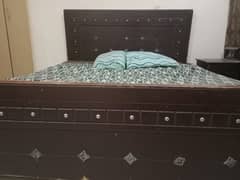 Double Bed Set For Sale In Good Condition