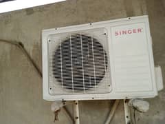 Singer 1.5 ton A. C Brand New Condition  available for sale