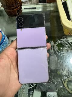 Samsung Z flip 4 8/128 purple Colour