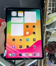 iPad Pro MI chip 128 GB 0325/12/20/069
My WhatsApp number