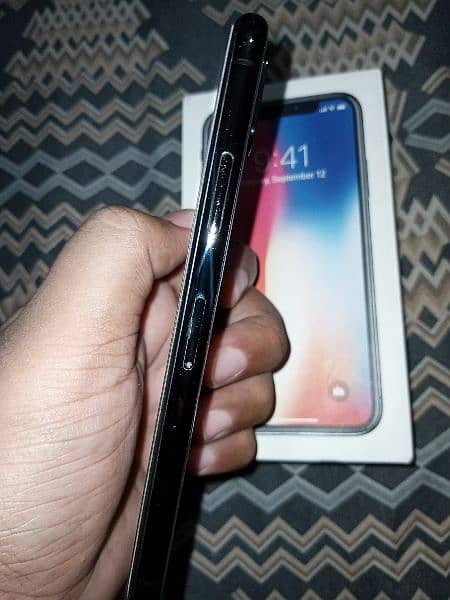 Iphone X 64GB FU non PTA with box 8