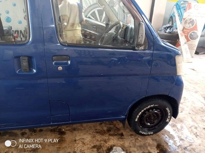 Daihatsu Hijet 2009/15 5