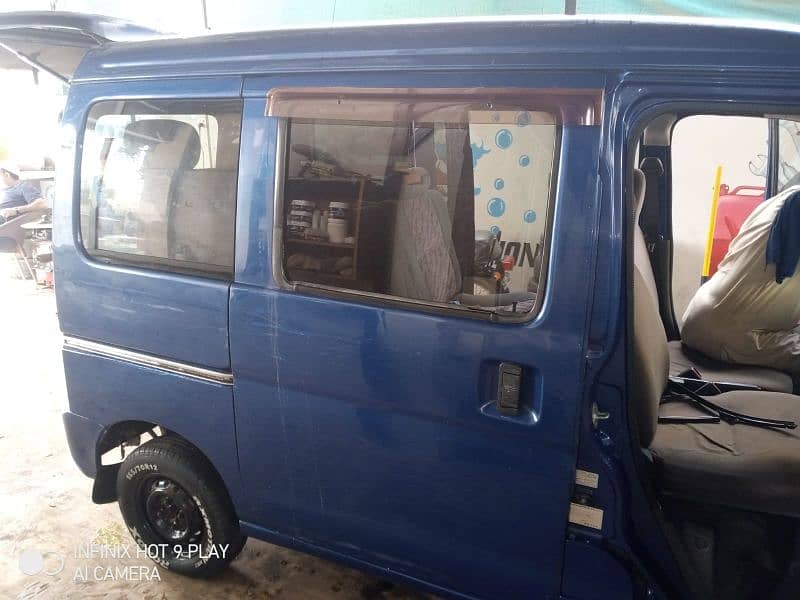 Daihatsu Hijet 2009/15 12