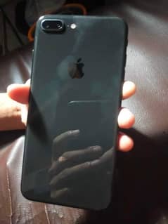 IPhone 8plus 256GB my whatshaps number 0326/77/20/525