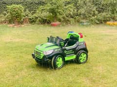 Kids  Rechargeable Electric Jeep