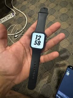 Apple Watch series 6 44mm 100% health