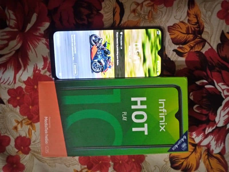 Infinix Hot 10 play condition 10 by 10 ok with box 2