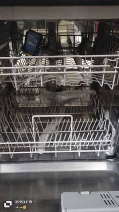 Midas Italian Dishwasher