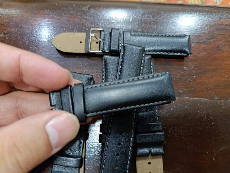 Original Huawei 18 mm smart watch leather strap with 20 mm fitting 9