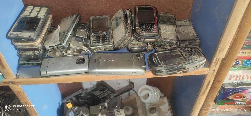 different fones parts for sale 13