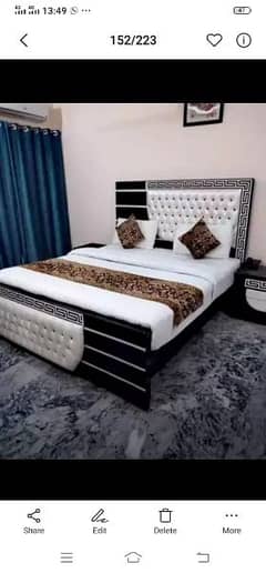 Full size bed two side tble ky sath