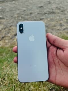 iphone xs gb64  pta approved