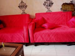 urgent sale 7 SEATER sofa set ALMOST NEW
