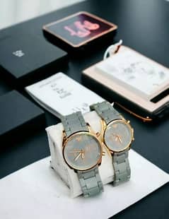 Couple Analogue Watches in 5 different colors + HOME DELIVERY