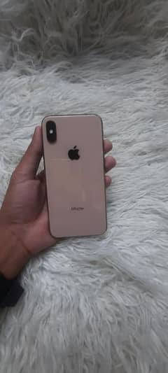 Iphone xs urgent for sale 03049561141