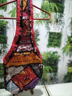embroided hand bag