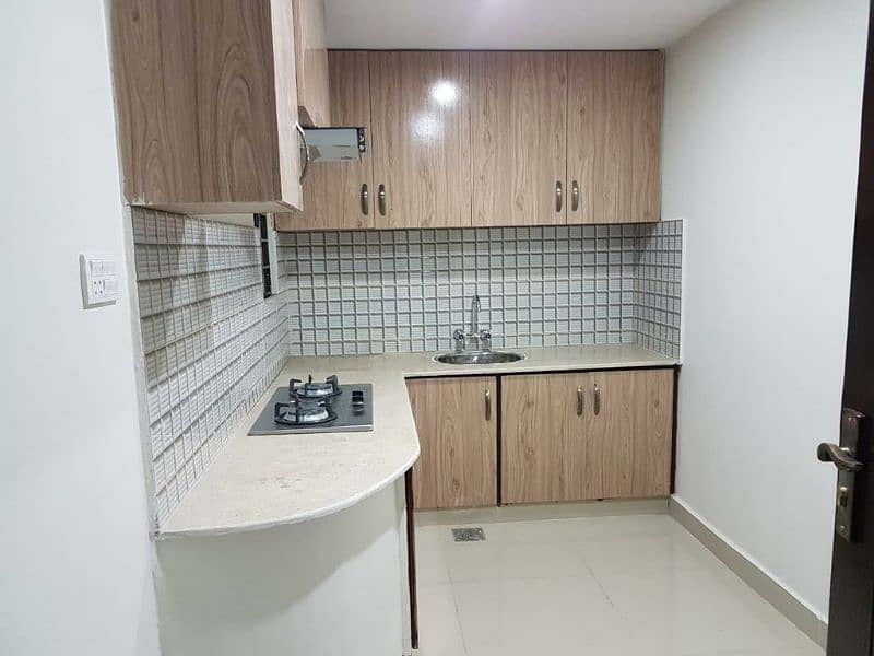 two bed apartment for rent 2