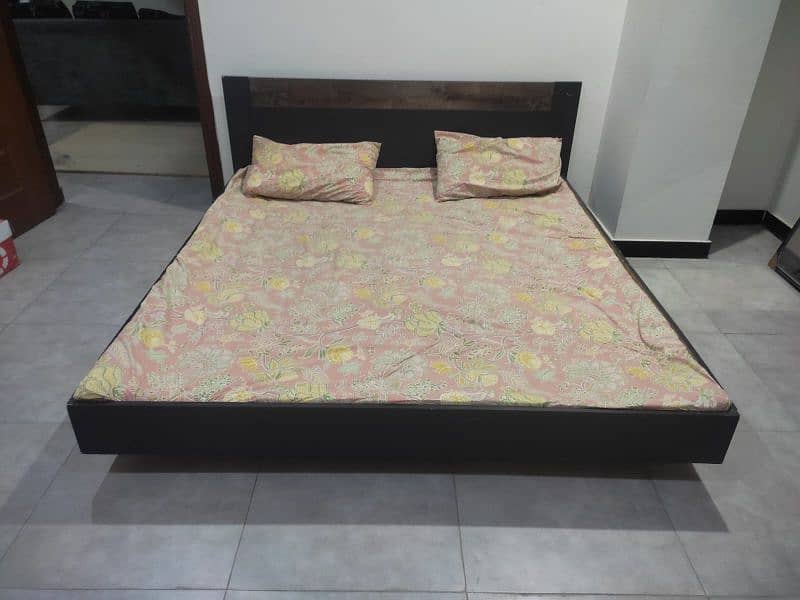 interwood design king size bed 0