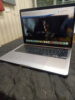 apple MacBook pro 2020 m1 chip space gray 16 gb ram 256ssd