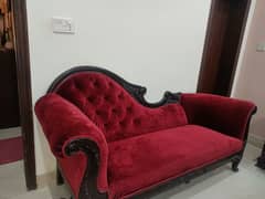 3 seater couch in excellent condition