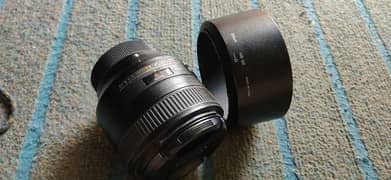 Nikon 85mm f 1.8g.
