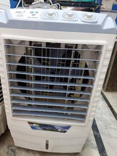 Pak Fan Room Cooler 90 liter capacity Energy efficient technology