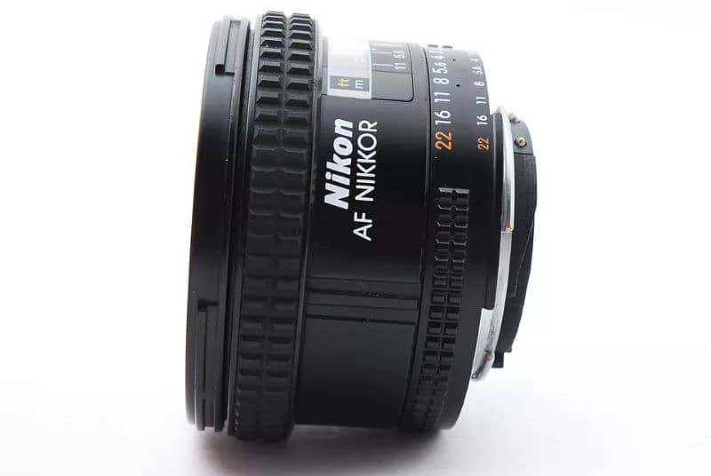 Nikon AF 20mm f/2.8 Ultra Wide Full Frame Autofocus Lens. 1