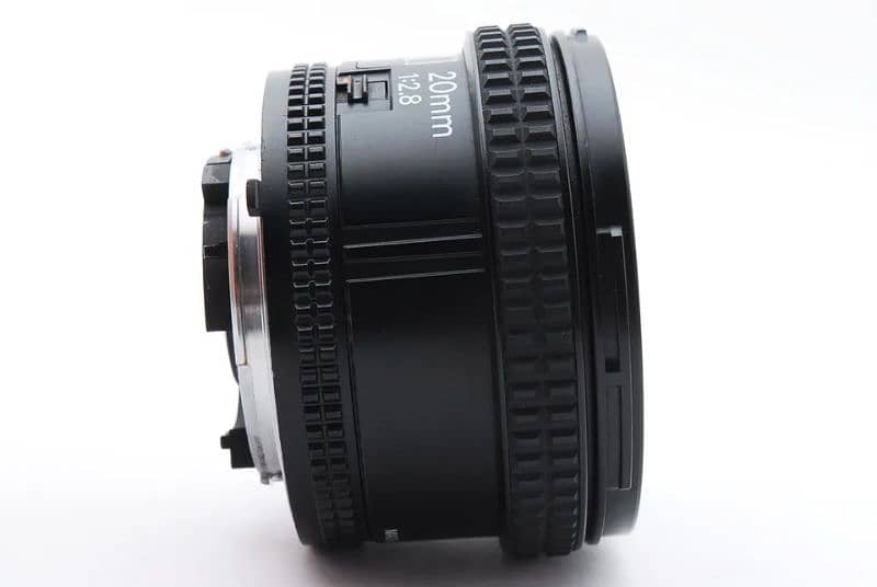 Nikon AF 20mm f/2.8 Ultra Wide Full Frame Autofocus Lens. 3