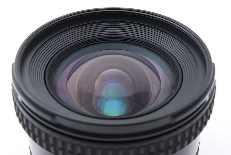 Nikon AF 20mm f/2.8 Ultra Wide Full Frame Autofocus Lens. 4