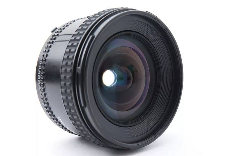 Nikon AF 20mm f/2.8 Ultra Wide Full Frame Autofocus Lens. 5