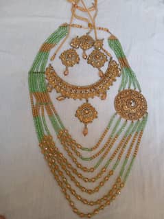 Jewellery set for sale