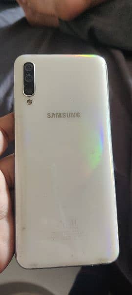 Samsung A50 ki Led with set (Negotiable) 1