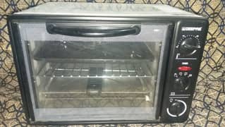oven in good condition 10 by 10 no repair 03216692661