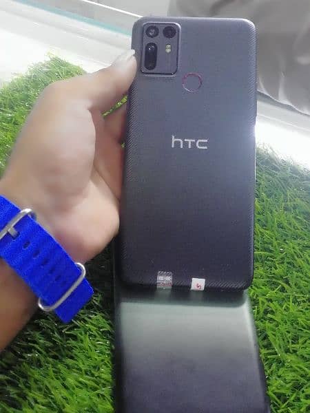 HTC Desire 20+  6/128 1