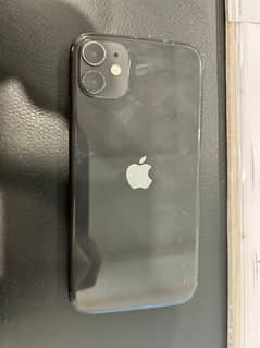 Apple iPhone 11 - Black (128-gb) PTA approved